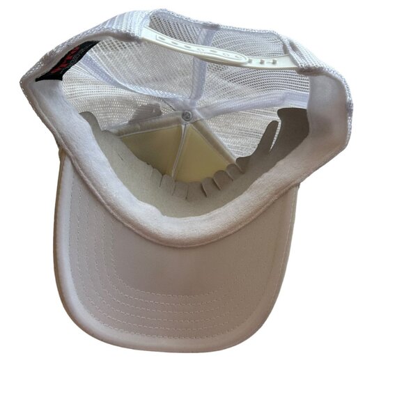 New with Tags Custom Airbrushed Deer Antler Trucker Hat - Picture 2 of 4